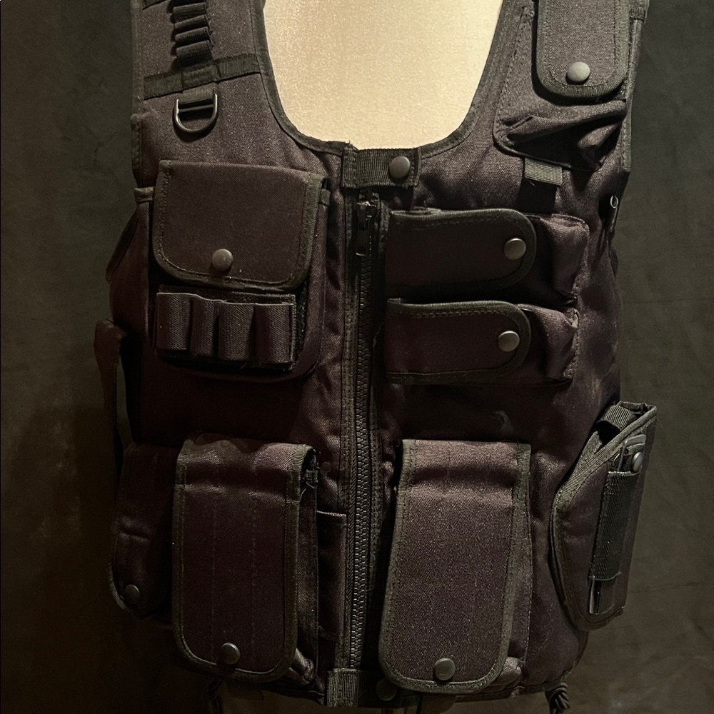 New-UTG Tactical Utility Vest